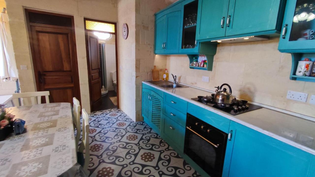 Qala Bed&Breakfast With Swimming Pool - Il-Wenniessa Dış mekan fotoğraf