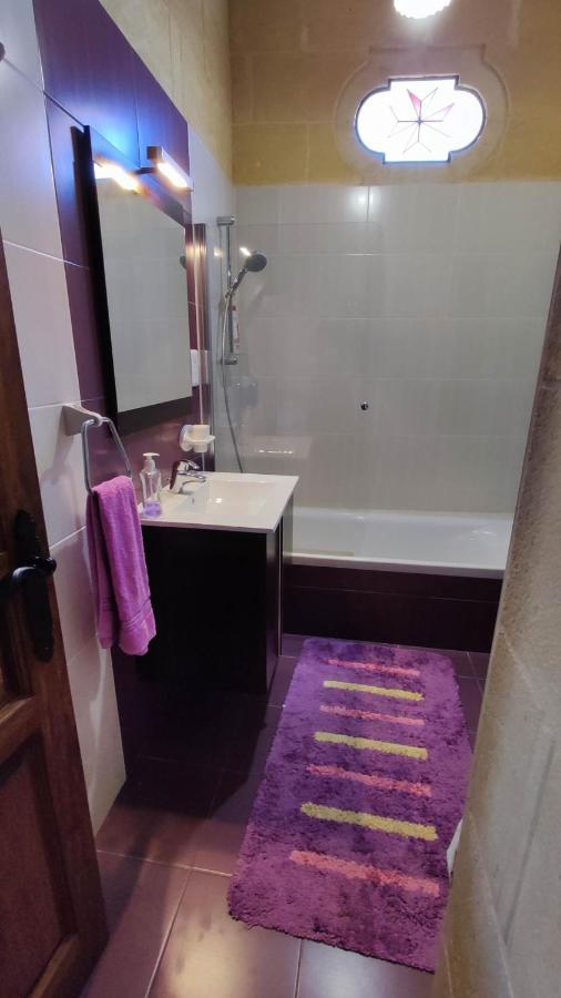 Qala Bed&Breakfast With Swimming Pool - Il-Wenniessa Dış mekan fotoğraf