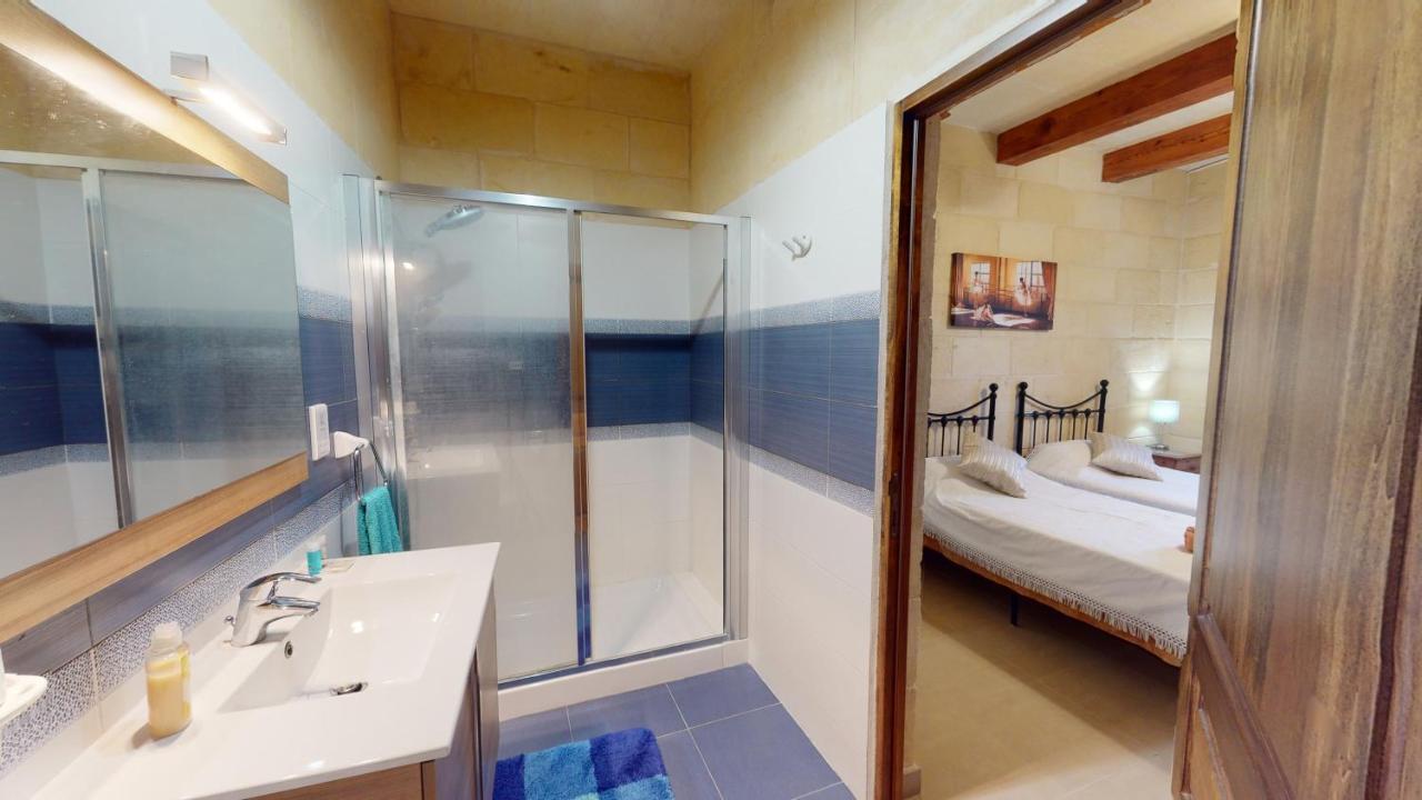 Qala Bed&Breakfast With Swimming Pool - Il-Wenniessa Dış mekan fotoğraf