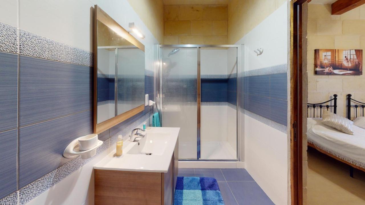 Qala Bed&Breakfast With Swimming Pool - Il-Wenniessa Dış mekan fotoğraf