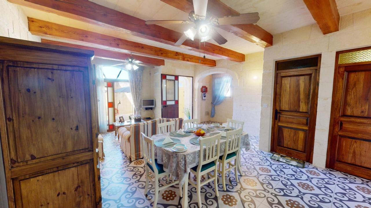 Qala Bed&Breakfast With Swimming Pool - Il-Wenniessa Dış mekan fotoğraf